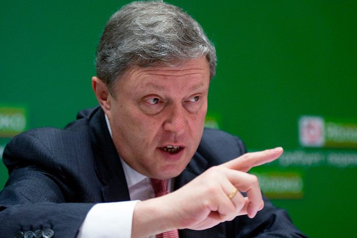 Yavlinski Putinə təklif verdi: Danışıqları mən aparım! 