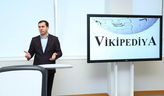Elnur Eltürk təltif edildi 