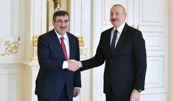 İlham Əliyev Türkiyənin vitse-prezidentini qəbul etdi 