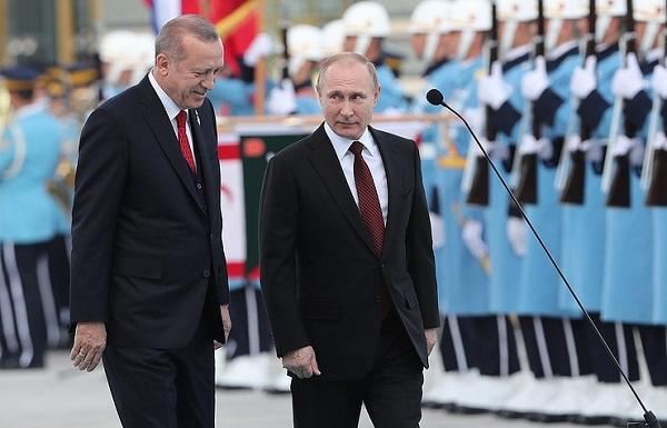 Putin Türkiyəyə hazırlaşır: “İstanbul masası” aktivləşəcək? 