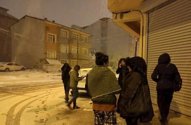 İran  sanki öz vətəndaşlarını soyuqdan, acından öldümək istəyir - Xoy faciəsi...