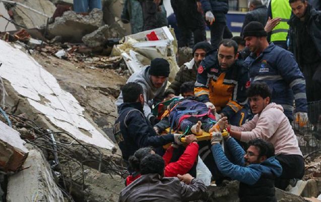 Türkiyədə zəlzələdə ölənlərin sayı 3300-ü ötdü - YENİLƏNİB-13
