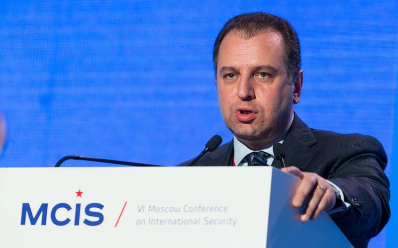 Ermənistanın keçmiş müdafiə naziri barəsində cinayət işi açılıb 