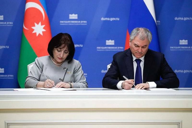 Sahibə Qafarova Moskvada memorandum imzaladı 