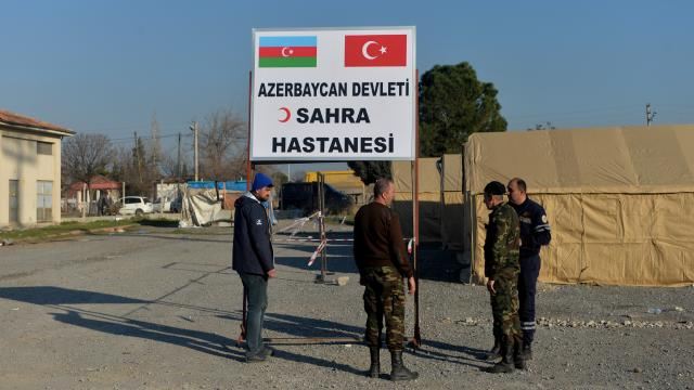 Azərbaycanın Kahramanmaraşda qurduğu səhra xəstəxanası işə başladı - FOTO