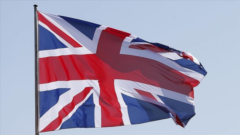 Böyük Britaniya \"naməlum uçan obyektlər\"lə bağlı  yoxlamalara başlayır 