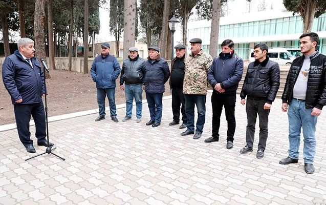 Sahibkarları “Açıq mikrofon”a gətirən eyni istək 