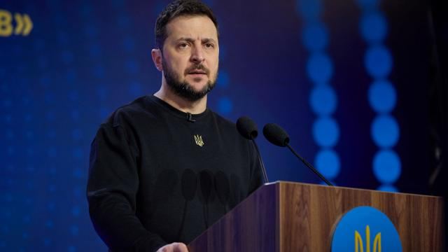 Zelenski: Rusiya 36 raket hücumu həyata keçirib 