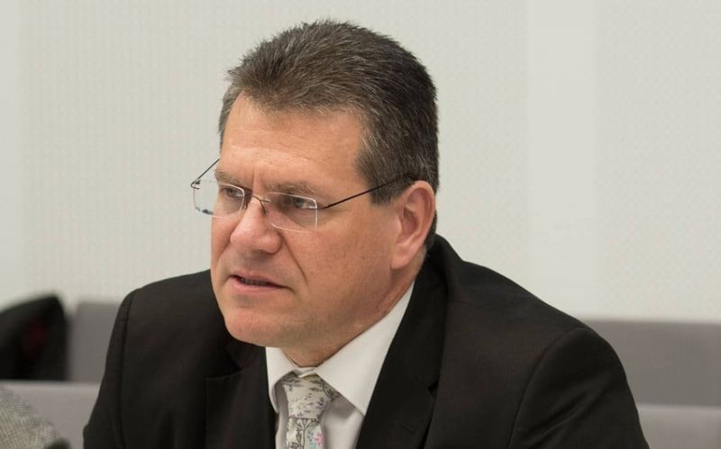 Avrokomissar: “Aİ və Böyük Britaniya “Brexit” üzrə danışıqlarda irəliləyiş əldə edib” 