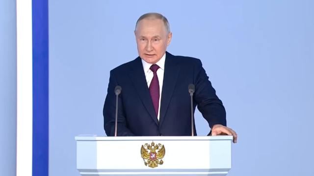 Putin: Biz Donbas problemini sülh yolu ilə həll etmək üçün hər şeyi etdik 