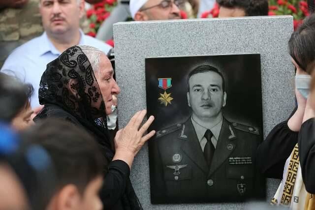 Bu gün Polad Həşimovun doğum günüdür 
