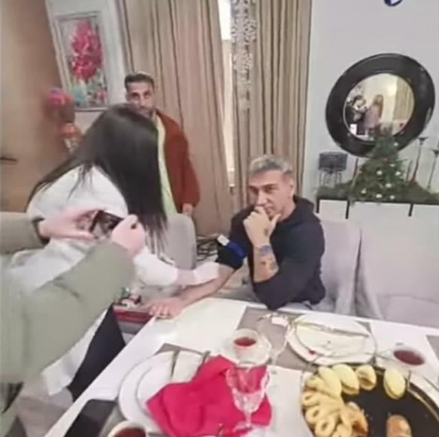 Doğuş DNT testi verdi: Seyid onun oğludur? - - FOTO