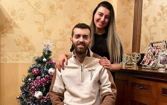 Xəstəliyinə görə yardım kampaniyası başladılan gənc sağaldı - Fotolar