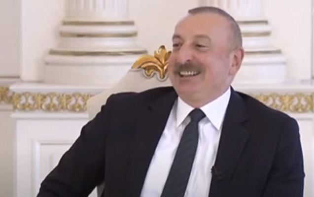 Prezident o anı xatırlayıb gülümsədi - “Özümü güclə saxlayıram”+Video