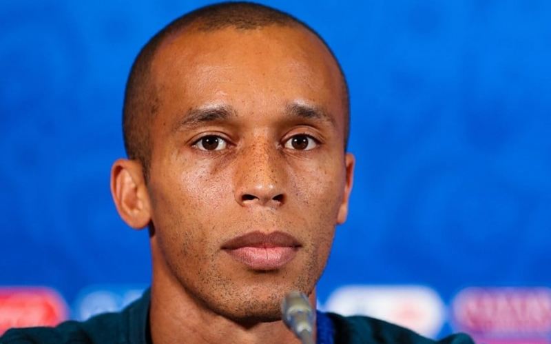 Braziliya millisinin və \"Atletiko\"nun sabiq futbolçusu karyerasını bitirib 