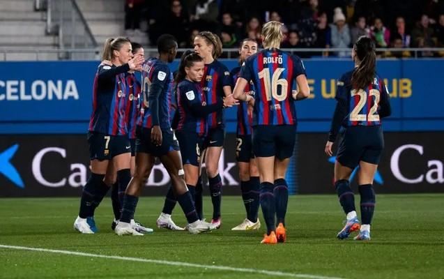 Qadın komandasından futbol tarixində rekord 