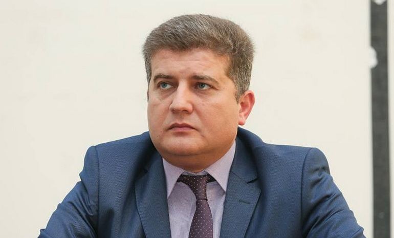 Milli Məclisdə Erkin Qədirlinin məsələsinə baxıla bilər 
