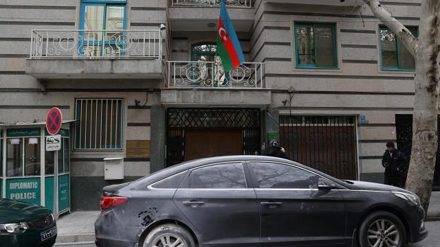 Tehran polis rəisi səfirliyə hücumdan sonra vəzifəsindən azad edilib 