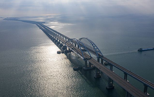 Ukrayna Krım körpüsünə S-200 və PUA-larla hücum edib 