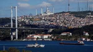 Türkiyə boğazlardan keçid qiymətini qaldırdı 