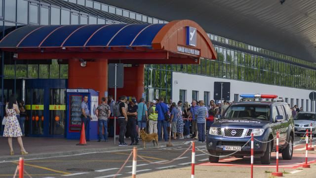 Moldovada hava limanına silahlı hücum: 2 ölü 