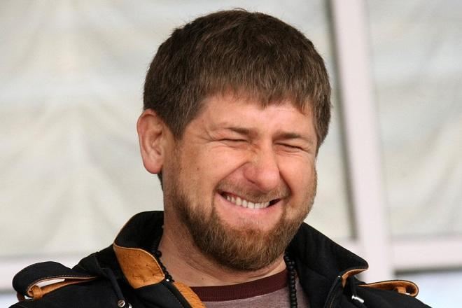 Kadırov canlı yayıma çıxdı: Hələ ölməmişəm! 
