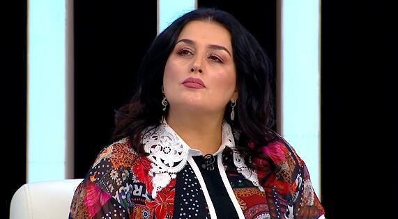Elzaya görə AYB-dən gedən şairin ayıbı – Foto 