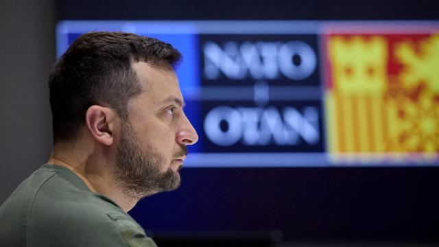 Zelenski: NATO Ukraynanın təhlükəsizliyini təmin edəcək, Ukrayna NATO-nu daha güclü edəcək 