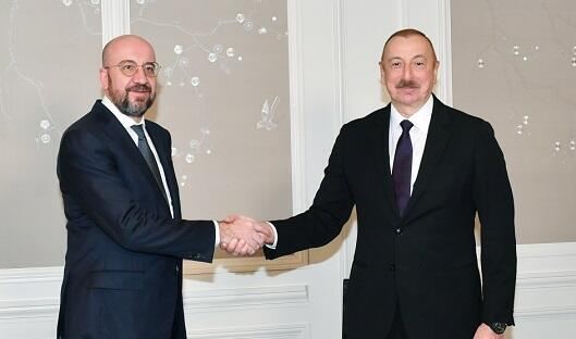 İlham Əliyevin Şarl Mişellə görüşü başladı 