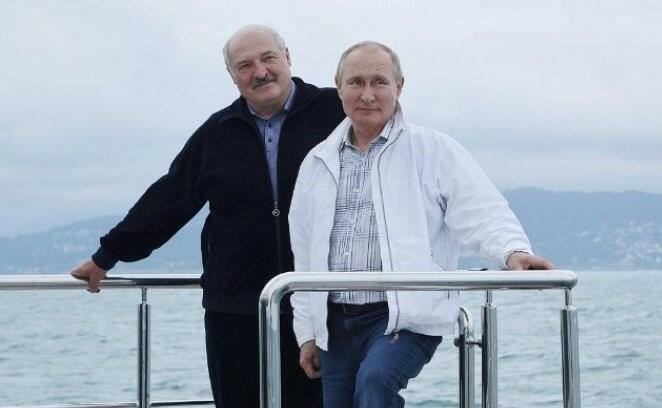 Putinin Polşa xəbərdarlığına Kulebadan cavab 