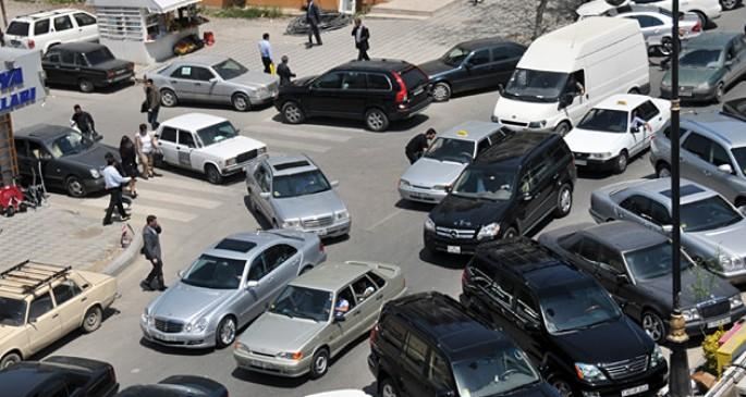 Parklanmaya görə ödənişi yığan qurumlar müəyyən olundu 