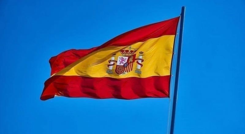 İspaniyanın 5 bələdiyyə başçısı qəpik atmaqla seçilib 