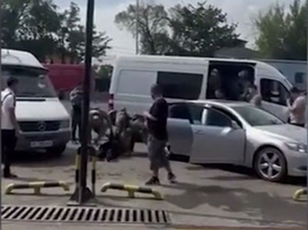 SON DƏQİQƏ: Qırğızıstanda dövlət çevrilişinə cəhd!