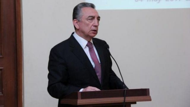 Qəzalı binalarla bağlı rəy hazırlanır - Eldar Əzizov 