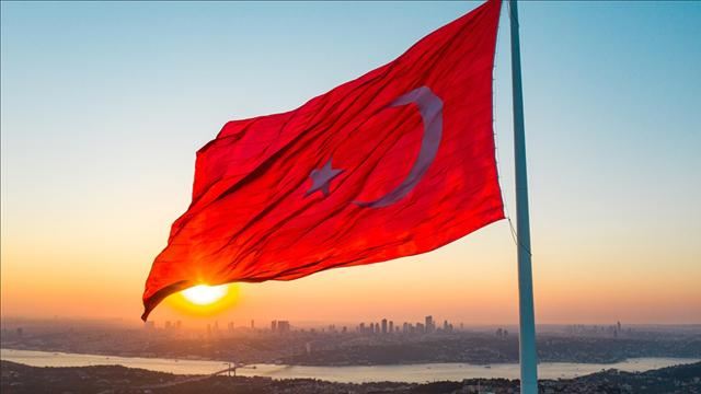 Yunan mətbuatı: \"Türkiyə qlobal gücə çevrilir\" 