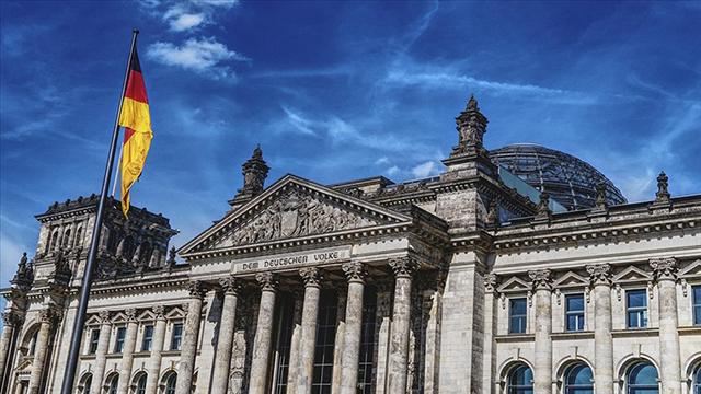 Rusiyanı müdafiə edən ukraynalı qadın cərimələnib 