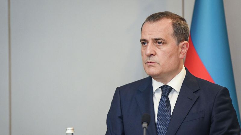 Bayramov Rusiya səfirini qəbul etdi 
