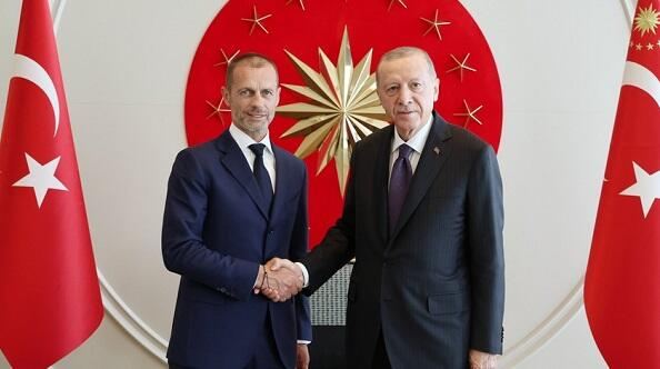 Ərdoğan UEFA prezidenti ilə görüşdü 