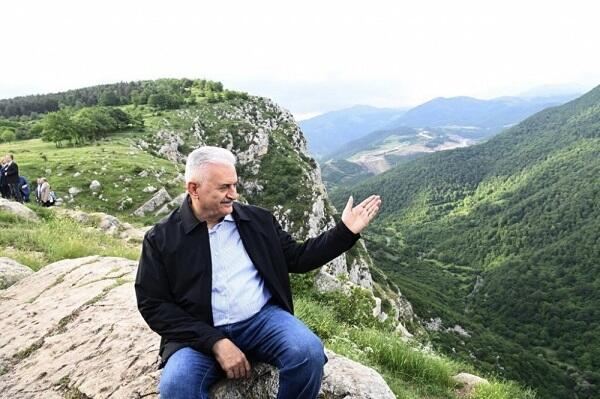 Binəli Yıldırım Şuşaya getdi 