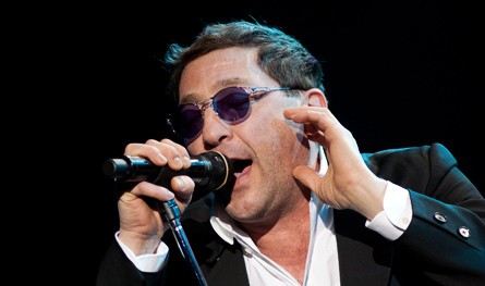Qazaxlar rus müğənninin konsertini ləğv etdirdi 