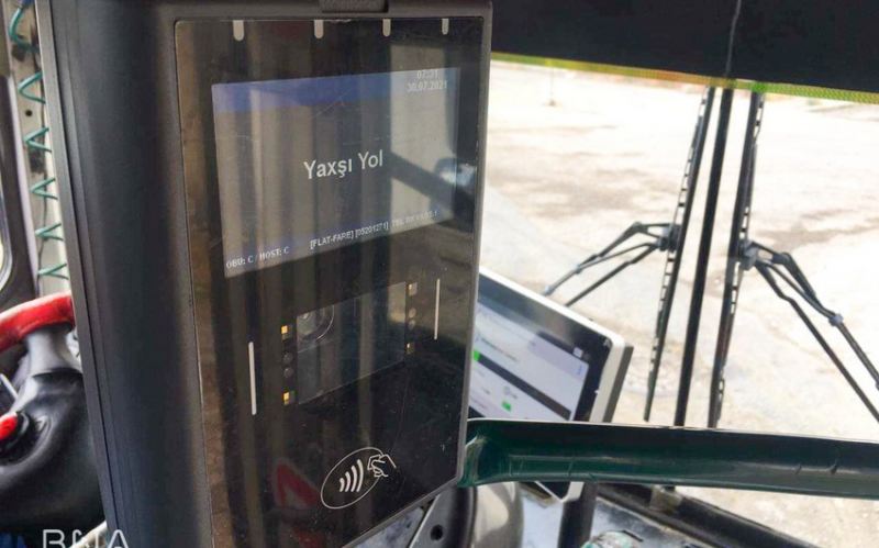 Bakıda avtobuslarda nağdsız ödəniş üçün yeni mobil tətbiq hazırlanıb 