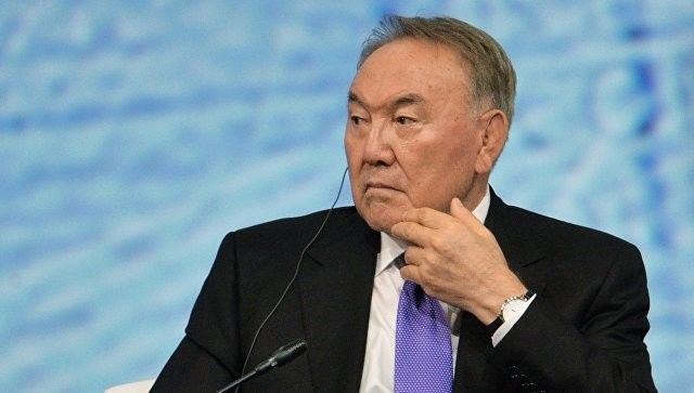 Nazarbayev daha bir statusdan məhrum edildi 