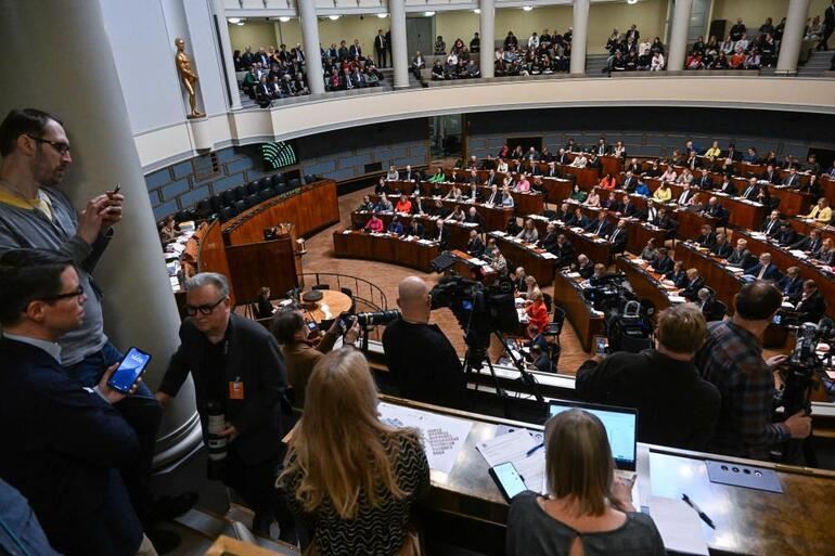 Finlandiya parlamenti NATO qanun layihəsini təsdiqləyib 