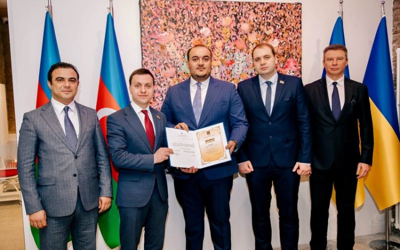 Ukraynalı deputatların Bakı görüşləri davam edir 