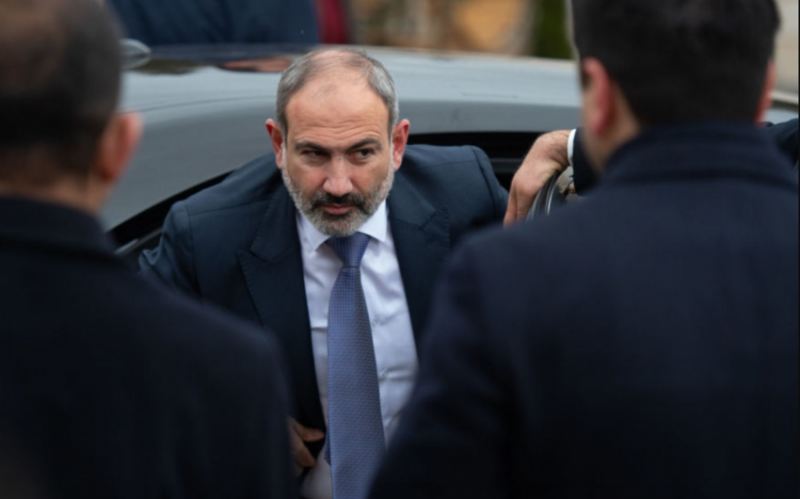 Nikol Paşinyan Almaniyaya gedib 
