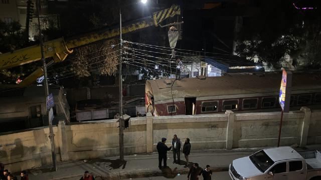 Misirdə qatar qəzası: 2 ölü, 16 yaralı 