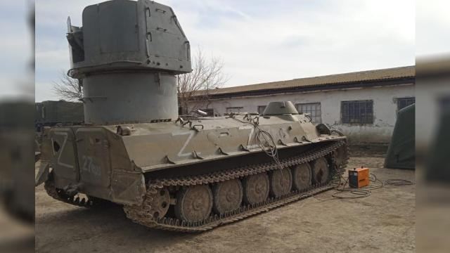 Rusiya cəbhəyə \"tankeştayn\" göndərir 