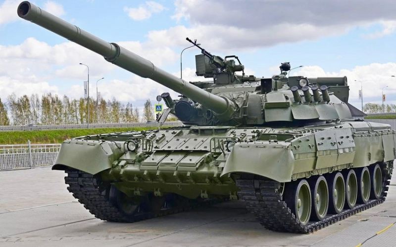 Pakistan Ukraynaya 44 ədəd “T-80 UD”  tankı verə bilər 