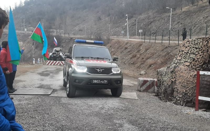 Bu gün Xankəndi-Laçın yolunda sülhməramlıların 70 avtomobili maneəsiz keçid edib 