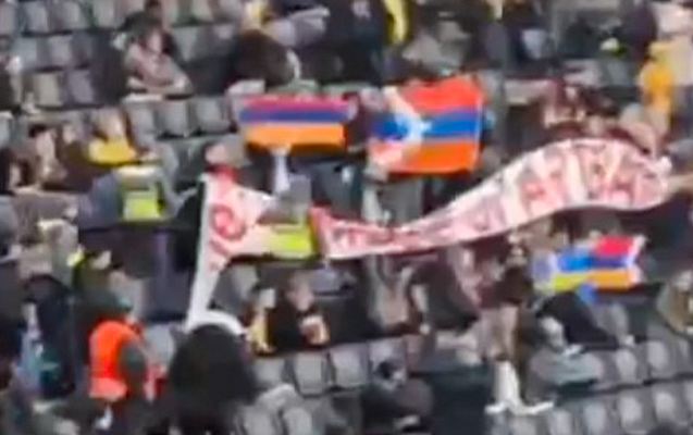 Ermənilər millimizin matçında tərxibat törətdi - Video